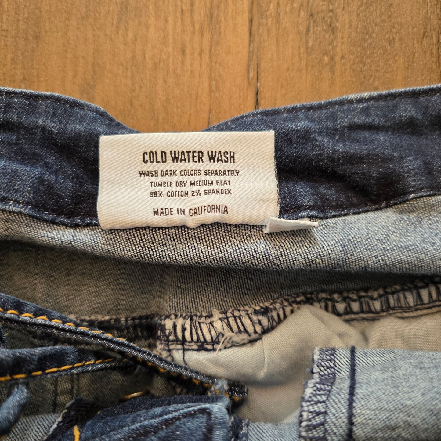 Rufskin Dug Stretch Cotton Side-Tie Jeans Distressed 34" x 28"